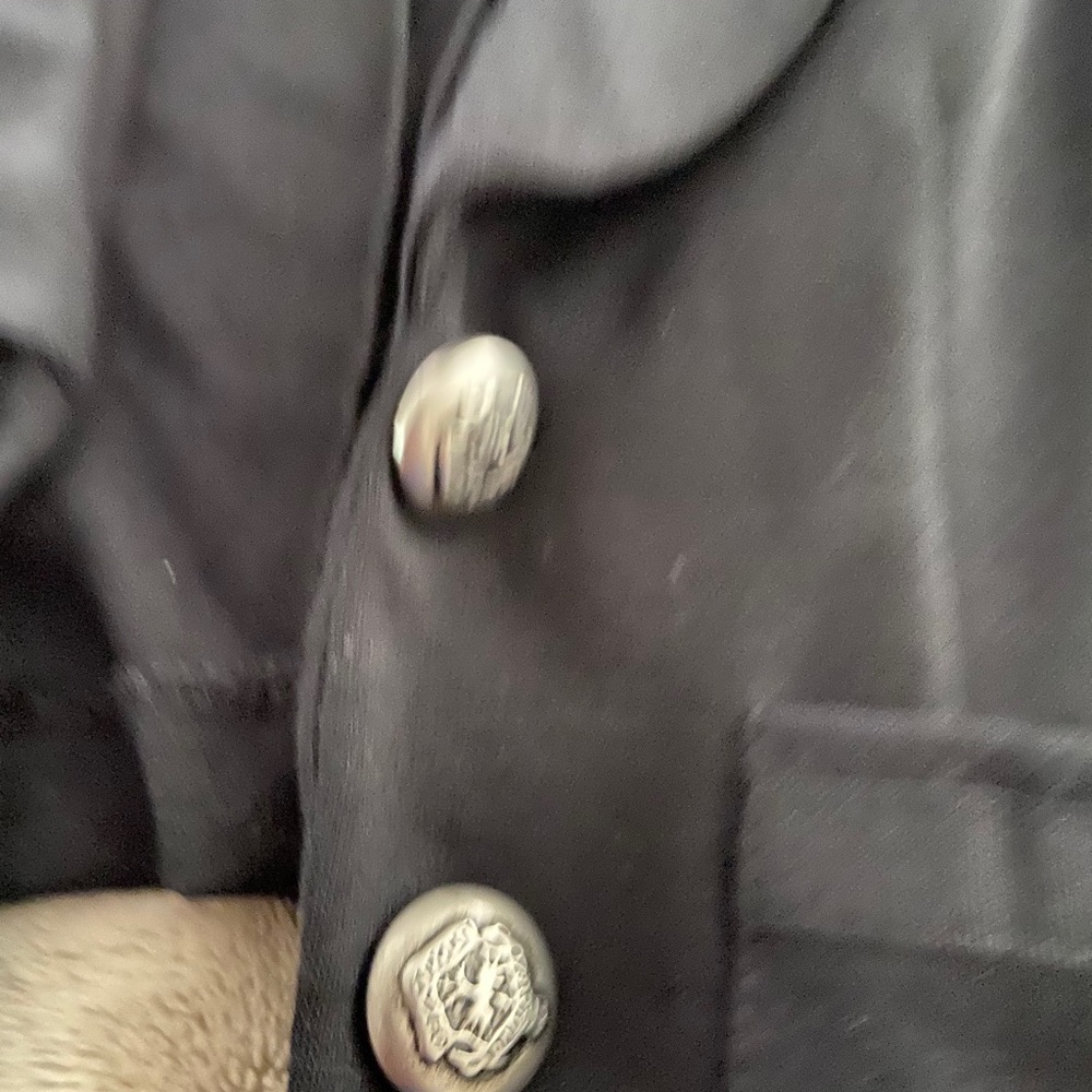 Black Jacket - Picture 4 of 4